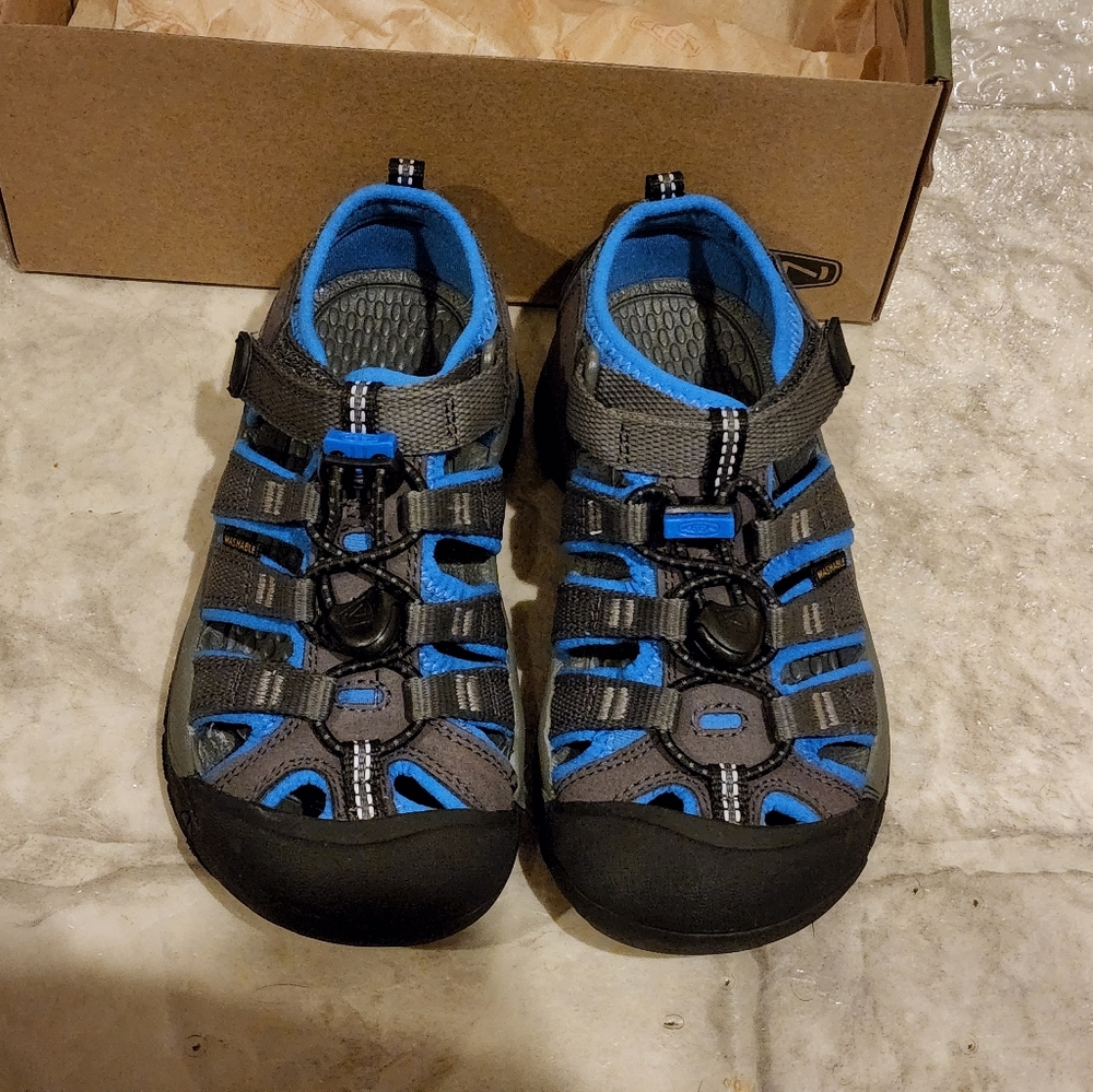Keen Little Kids Newport H2 Sandals NWT